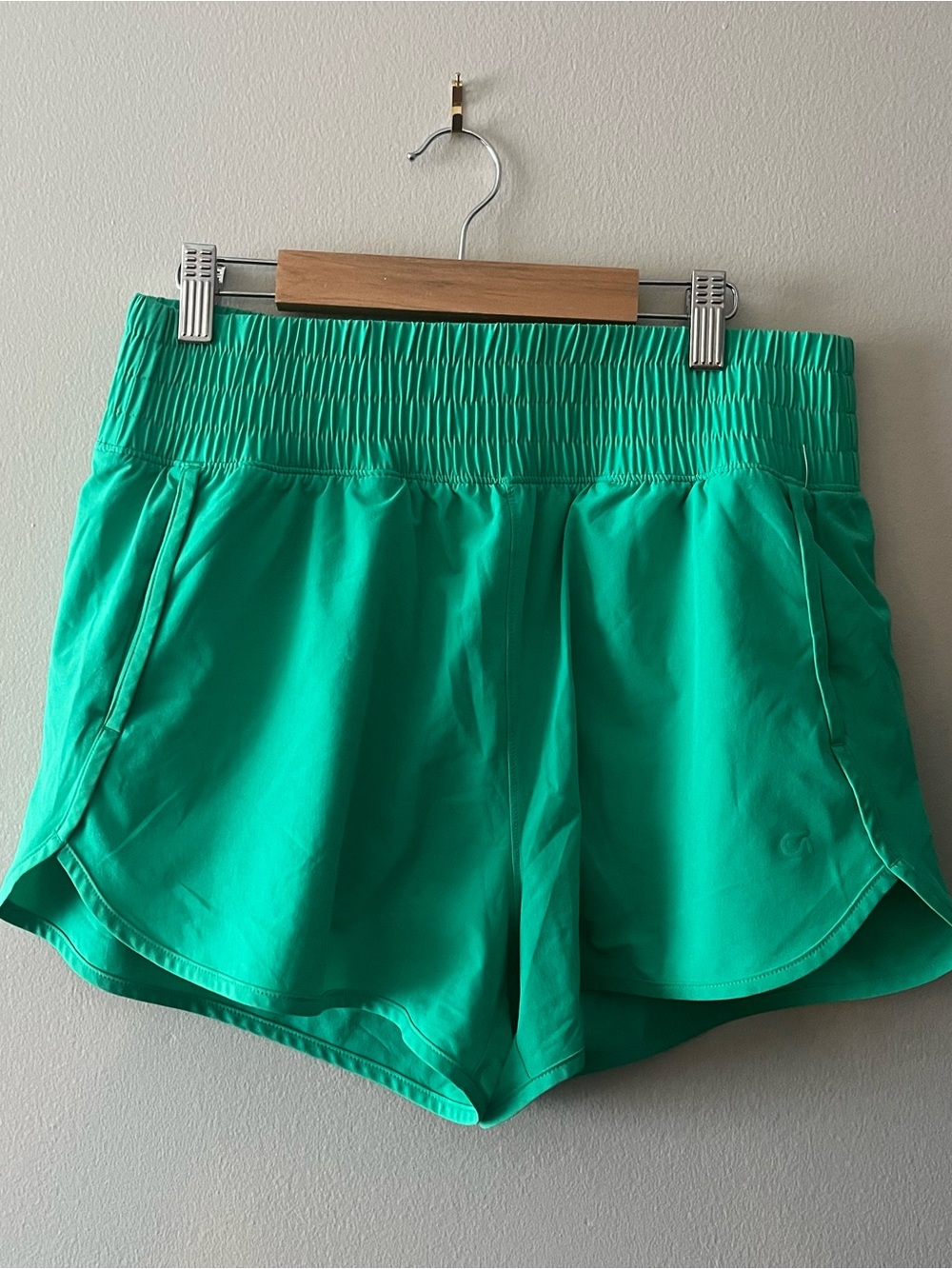 GAP Women's Green Athletic Shorts with Smocked Waistband